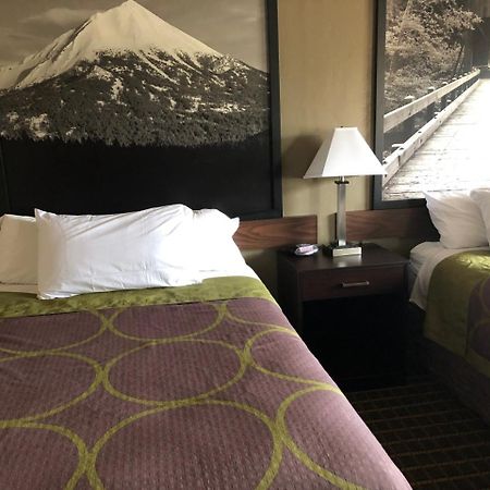 Super 8 By Wyndham Corvallis Ngoại thất bức ảnh