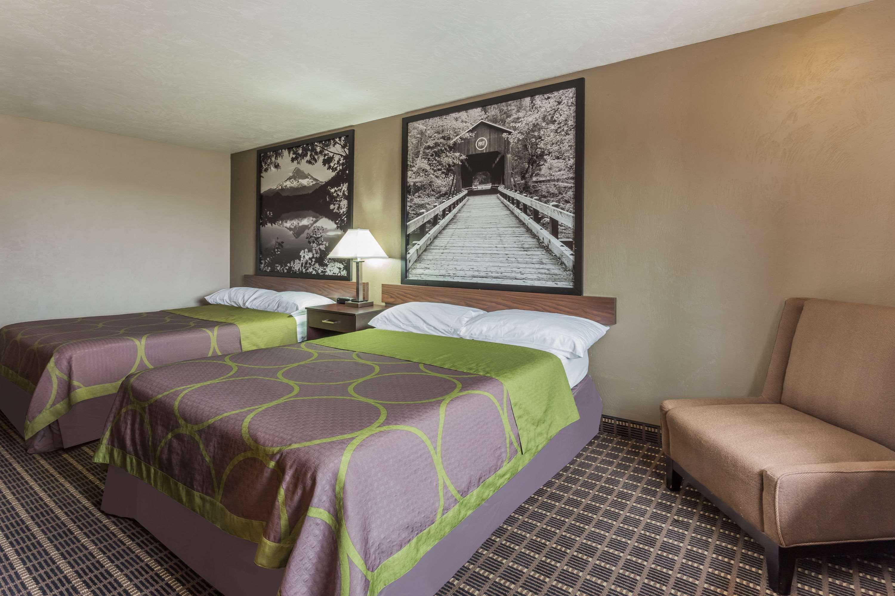 Super 8 By Wyndham Corvallis Ngoại thất bức ảnh