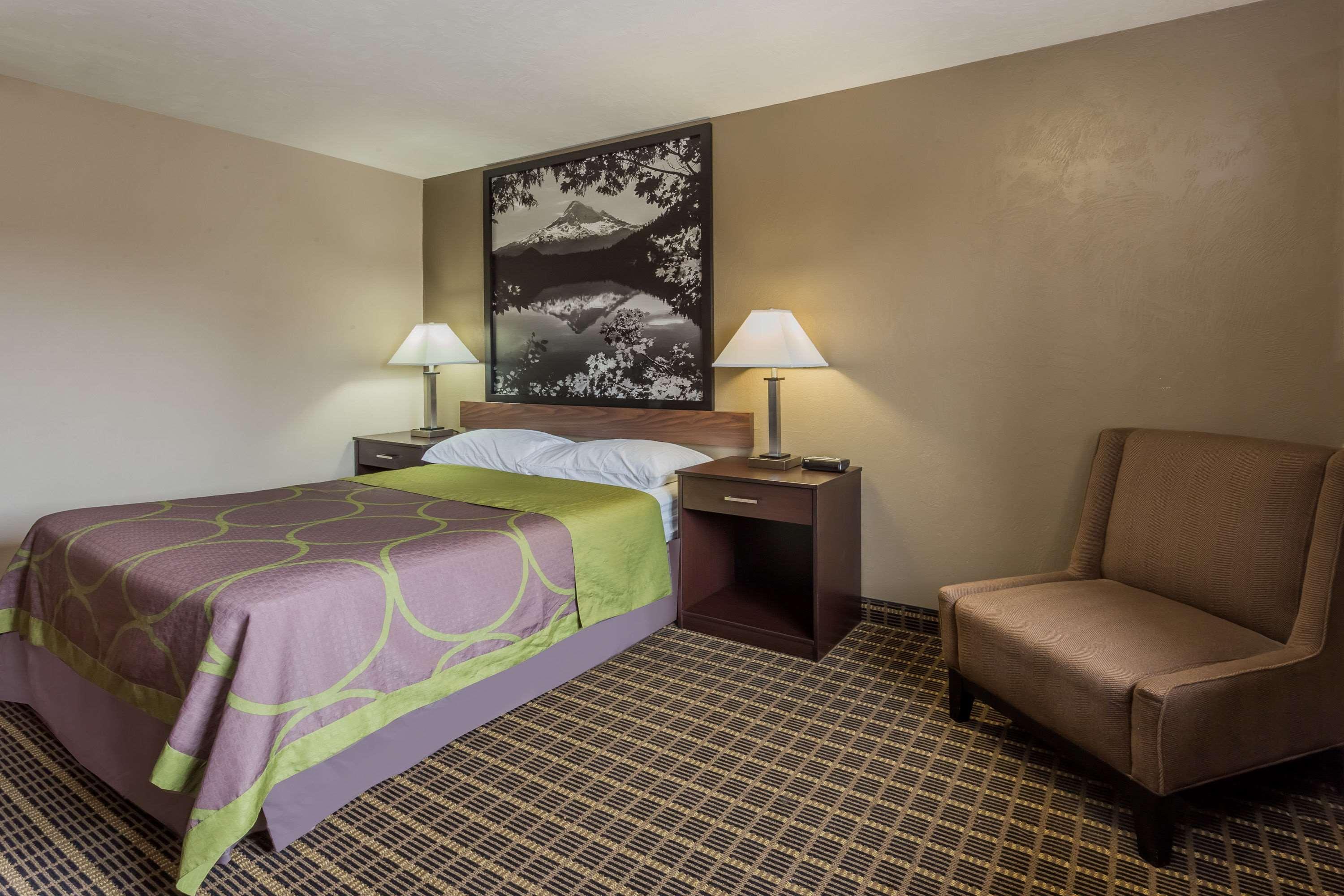 Super 8 By Wyndham Corvallis Ngoại thất bức ảnh