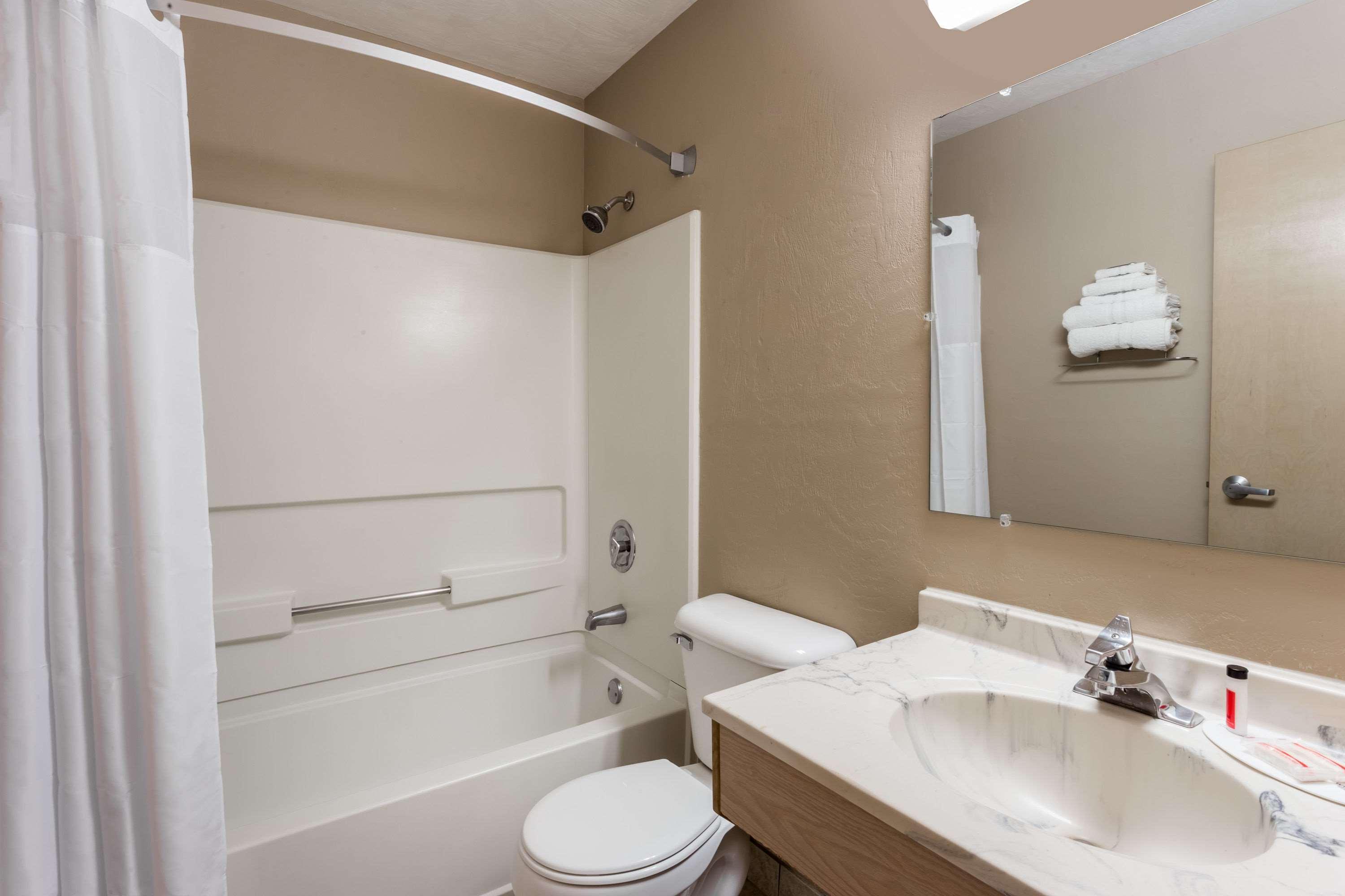 Super 8 By Wyndham Corvallis Ngoại thất bức ảnh