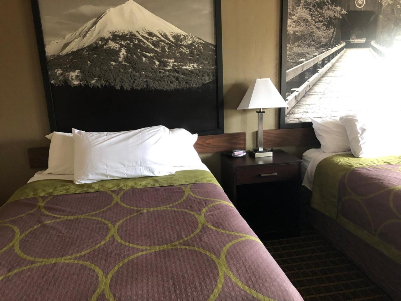 Super 8 By Wyndham Corvallis Ngoại thất bức ảnh